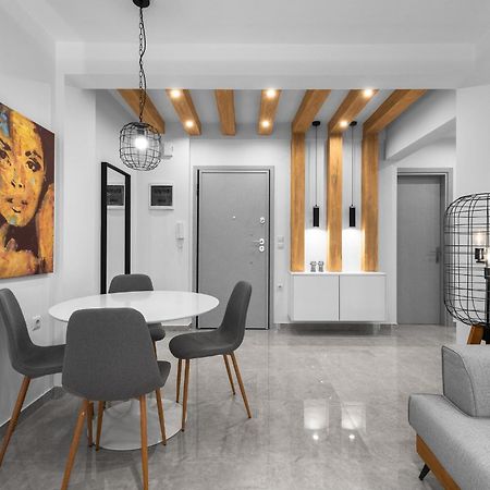 Wood N White, Nilie Hospitality Mgmt Lägenhet Thessaloníki Exteriör bild